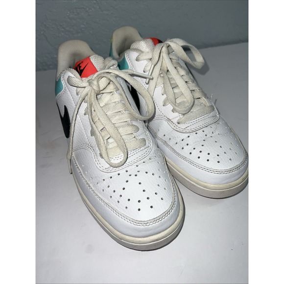 Nike Womens Court Vision Lo White Aqua Black Green Size 7.5 Shoes CZ9352-100 - Picture 8 of 9